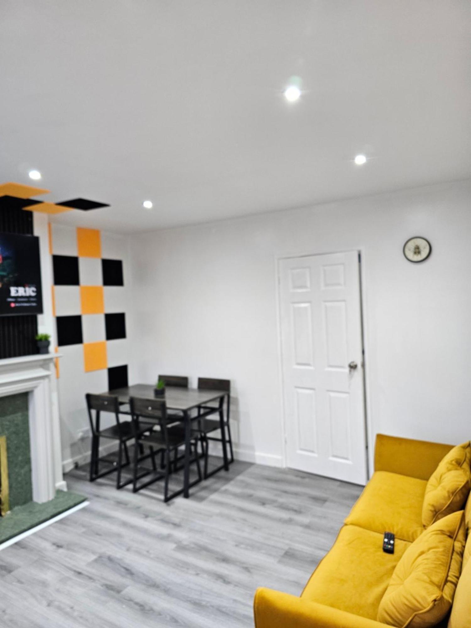 Bridgepay Modern 4 Bedroom House In Cumbria - - Free Parking Whitehaven