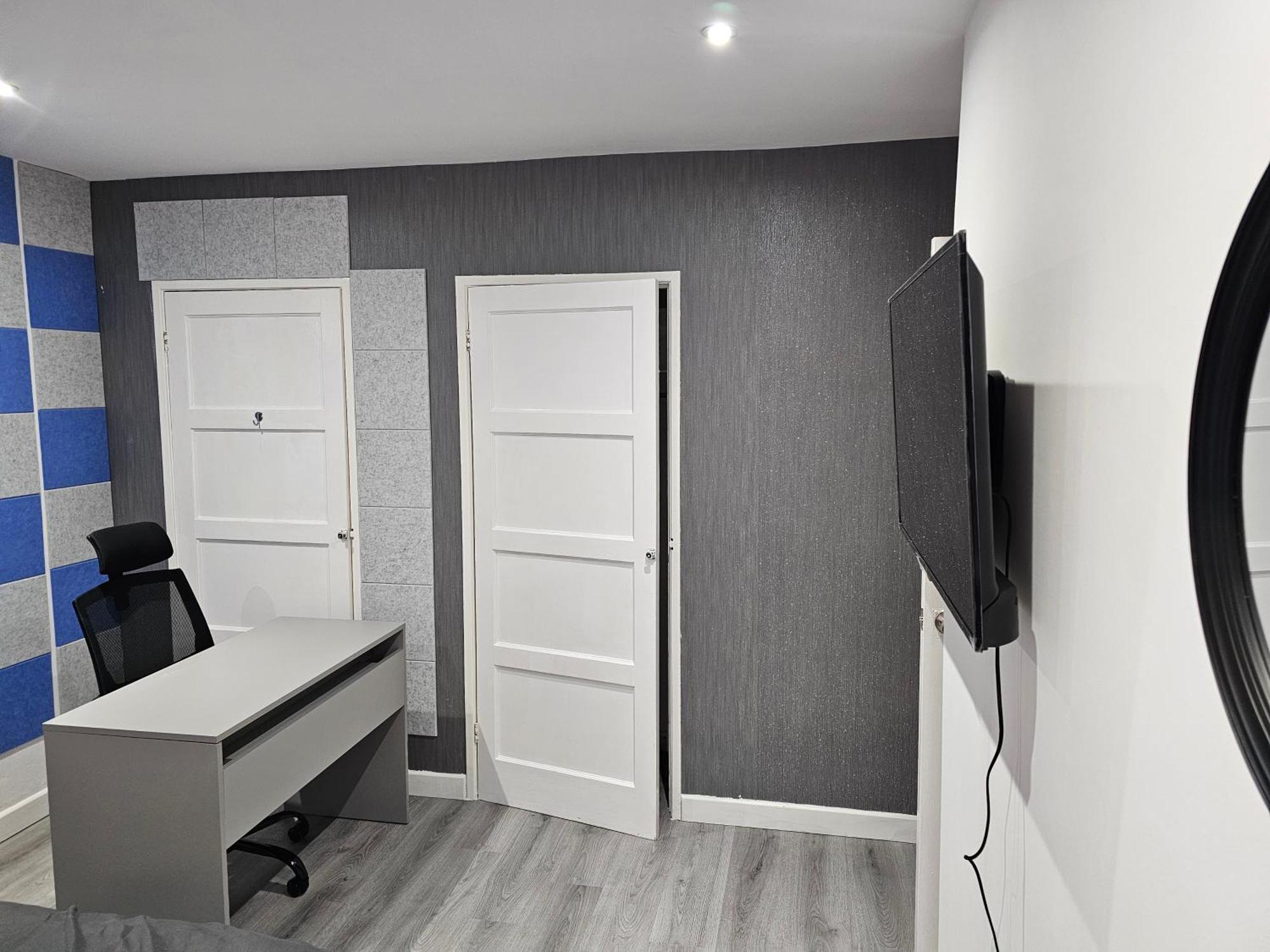 Holiday home Bridgepay Modern 4 Bedroom House In Cumbria - - Free Parking *